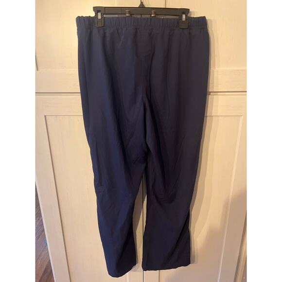 Urbane Ultimate Women’s Navy 2‑Pocket Stretch Scrub Pants – Size Large Straight - Picture 4 of 4